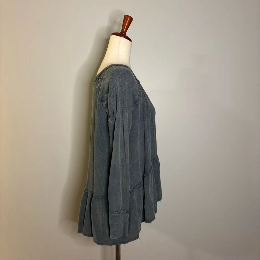Size S- Free People green persized waffle/thermal top